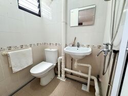 ang-mo-kio-avenue-6 photo thumbnail #12